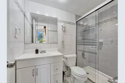 201 178th Dr #439, Sunny Isles Beach, FL 33160 - Photo 24