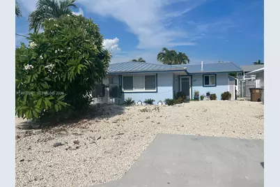 160 10th St, Marathon, FL 33051 - Photo 1