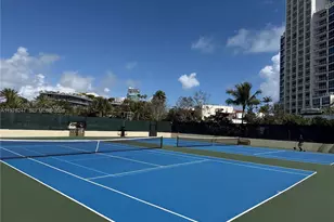 400 South Pointe Dr, Miami Beach, FL 33139 - Photo 32