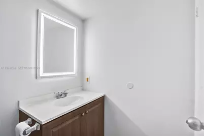 7601 E Treasure Dr #2205, North Bay Village, FL 33141 - Photo 30