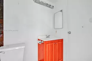 7601 E Treasure Dr, North Bay Village, FL 33141 - Photo 16