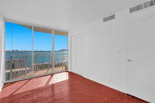 7601 E Treasure Dr, North Bay Village, FL 33141 - Photo 12