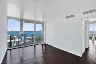 7601 E Treasure Dr, North Bay Village, FL 33141 - Photo 16