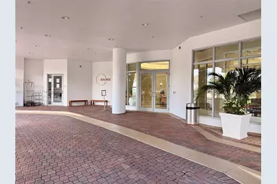 1830 Radius Dr #817, Hollywood, FL 33020 - Photo 2