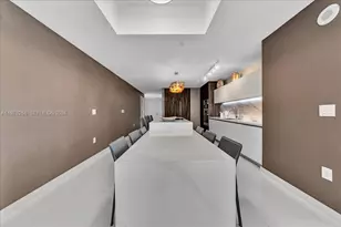 851 NE 1st Ave, Miami, FL 33132 - Photo 22