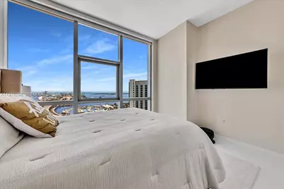 851 NE 1st Ave #3711, Miami, FL 33132 - Photo 16