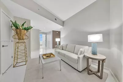 851 NE 1st Ave #3711, Miami, FL 33132 - Photo 8