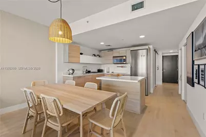 16385 Biscayne Blvd #2406, North Miami Beach, FL 33160 - Photo 6