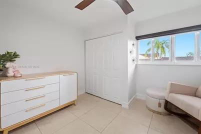 6523 NW 170th Ln, Hialeah, FL 33015 - Photo 20