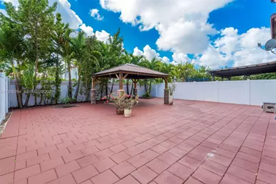 3440 W 100th Ter, Hialeah, FL 33018 - Photo 58