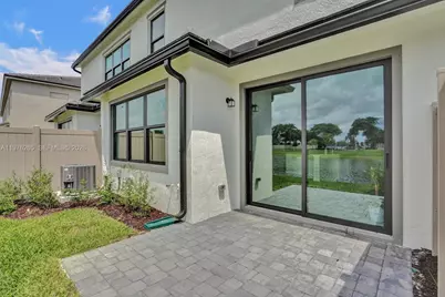 2202 S Appleton Circle S, Oakland Park, FL 33309 - Photo 6