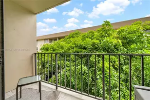 830 NW 87th Ave, Miami, FL 33172 - Photo 18