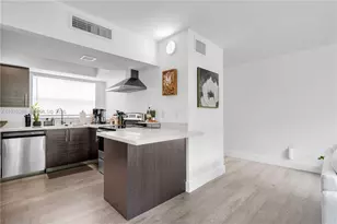 830 NW 87th Ave, Miami, FL 33172 - Photo 14