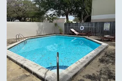 3190 Bird Ave #15, Coconut Grove, FL 33133 - Photo 20