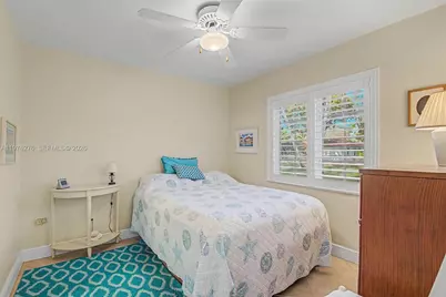 15401 SW 81 Av, Palmetto Bay, FL 33157 - Photo 24