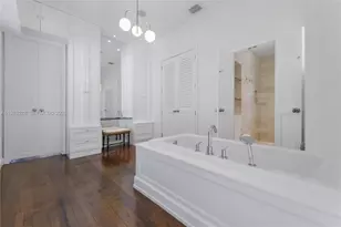 1098 NE 99th St, Miami Shores, FL 33138 - Photo 24