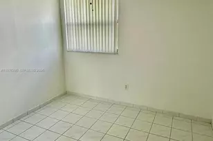 9400 W Flagler St, Miami, FL 33174 - Photo 16