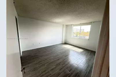 919 Hillcrest Dr #314, Hollywood, FL 33021 - Photo 12