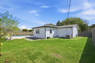 9825 SW 196th St, Cutler Bay, FL 33157 - Photo 46