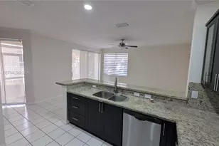 644 Sand Creek Cir, Weston, FL 33327 - Photo 14