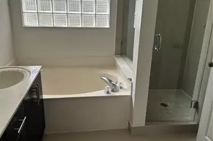 644 Sand Creek Cir, Weston, FL 33327 - Photo 16