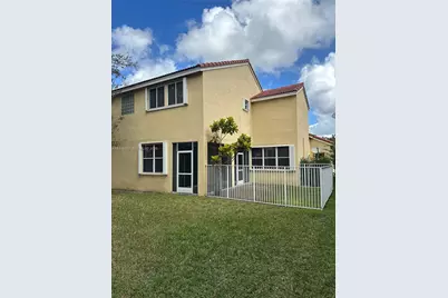 644 Sand Creek Cir, Weston, FL 33327 - Photo 2