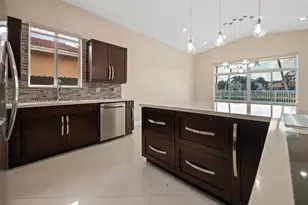 15962 SW 62nd St, Miami, FL 33193 - Photo 10