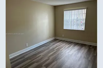 301 SW 86th Ave #102, Pembroke Pines, FL 33025 - Photo 20