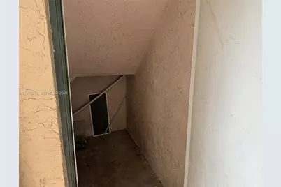 301 SW 86th Ave #102, Pembroke Pines, FL 33025 - Photo 14