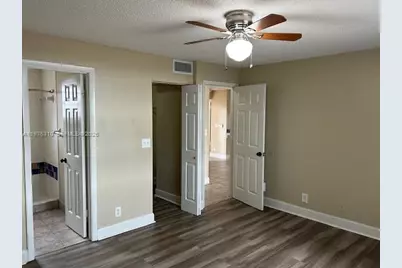 301 SW 86th Ave #102, Pembroke Pines, FL 33025 - Photo 22