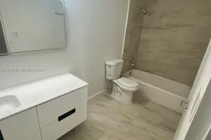 5122 NW 79th Ave, Doral, FL 33166 - Photo 10