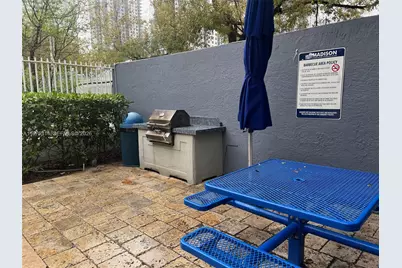 850 N Miami Ave #W-1806, Miami, FL 33136 - Photo 12