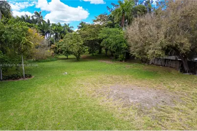 291 NE 152nd St, Miami, FL 33162 - Photo 4