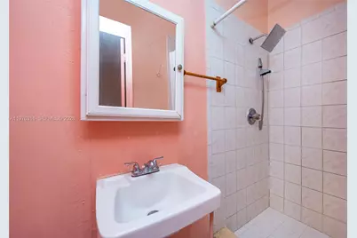 1780 SW 23rd St, Miami, FL 33145 - Photo 14