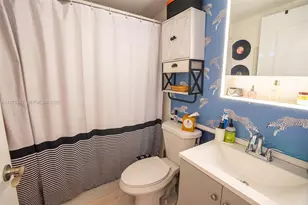 8012 NW 10th Ct, Miami, FL 33150 - Photo 18