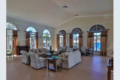 2048 NE 35th Ave, Homestead, FL 33033 - Photo 20