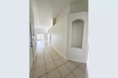 14215 NW 21st St, Pembroke Pines, FL 33028 - Photo 6