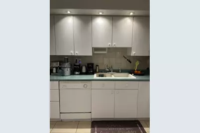 1901 Brickell Ave #B2207, Miami, FL 33129 - Photo 2