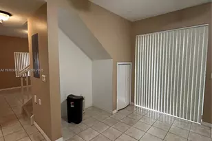 745 SW 107th Ave, Pembroke Pines, FL 33025 - Photo 8