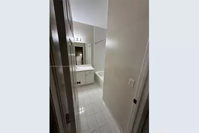 745 SW 107th Ave, Pembroke Pines, FL 33025 - Photo 12