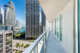 500 Brickell Ave, Miami, FL 33131 - Photo 2