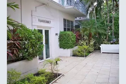 810 Pennsylvania Ave #6, Miami Beach, FL 33139 - Photo 2