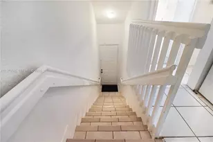 765 SW 148th Ave, Sunrise, FL 33325 - Photo 2