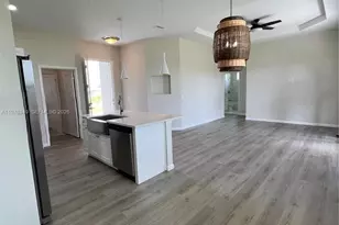 1088 Saturn Ct, Labelle, FL 33935 - Photo 4