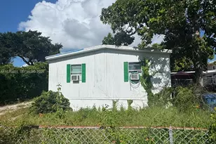 13 Judy Pl, Key Largo, FL 33037 - Photo 2
