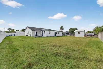 141 Eider Ct, Royal Palm Beach, FL 33411 - Photo 44