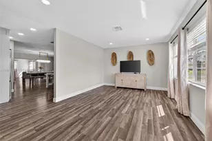 141 Eider Ct, Royal Palm Beach, FL 33411 - Photo 6