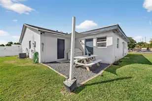 141 Eider Ct, Royal Palm Beach, FL 33411 - Photo 42