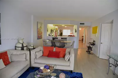 7730 Granville Dr #202, Tamarac, FL 33321 - Photo 10