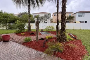 933 NE 191st St, Miami, FL 33179 - Photo 44